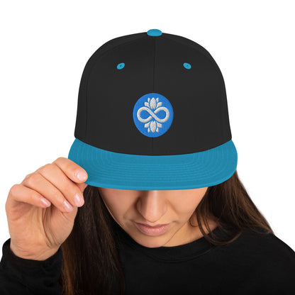 WholeFit Snap Back